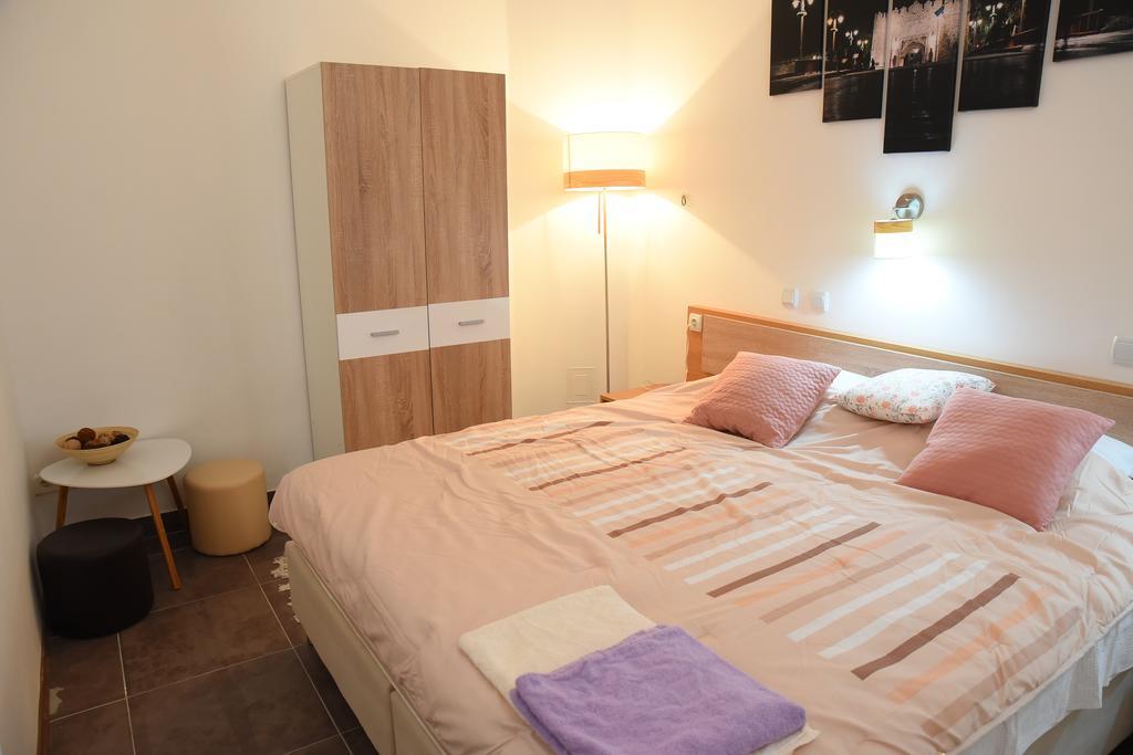 Mps Lux Apartments Ni Eksteriør bilde